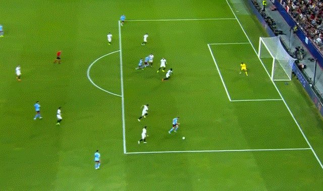 雷速-【欧冠】哈兰德双响 福登鲁本进球 曼城4比0开门红