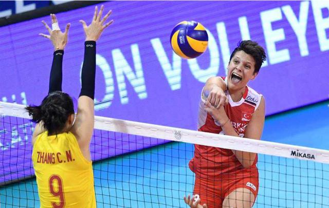 雷速平台-土耳其女排7人被隔离 中国女排首秀3比0轻松拿下？